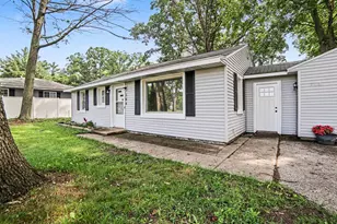 384 N 6th Ave, Fruitport, MI 49415 - Photo 3