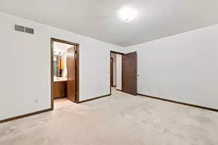 32917 Chapman Cir, Westland, MI 48185 - Photo 15