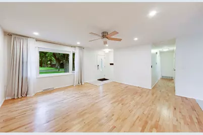 1342 Maiden Lane, Saint Joseph, MI 49085 - Photo 7