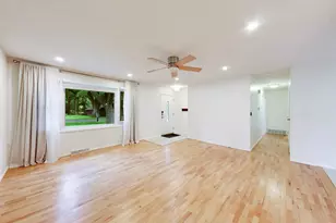 1342 Maiden Ln, Saint Joseph, MI 49085 - Photo 7