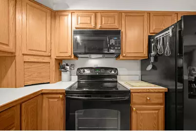 1864 Greenly Avenue, Benton Harbor, MI 49022 - Photo 13