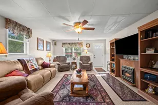 1864 Greenly Ave, Benton Harbor, MI 49022 - Photo 5