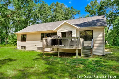 7285 Sue Marie Lane, Muskegon, MI 49442 - Photo 45