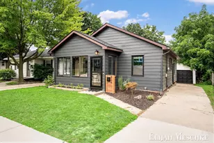 936 Valley Ave NW, Grand Rapids, MI 49504 - Photo 3