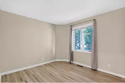 1802 Lakeshore Drive #6, Saint Joseph, MI 49085 - Photo 15