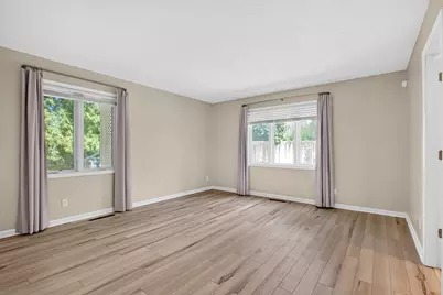 1802 Lakeshore Drive #6, Saint Joseph, MI 49085 - Photo 9