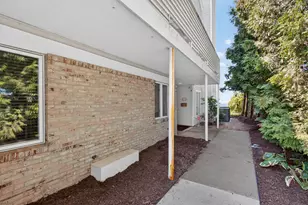 1802 Lakeshore Dr, Saint Joseph, MI 49085 - Photo 27