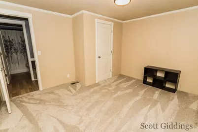 318 E Bellevue Street, Stanton, MI 48888 - Photo 27