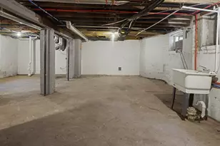 92 W Philadelphia St, Detroit, MI 48202 - Photo 17