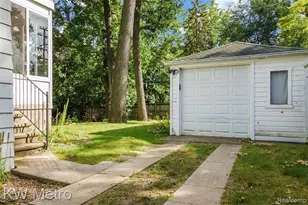 865 W Marshall St, Ferndale, MI 48220 - Photo 19