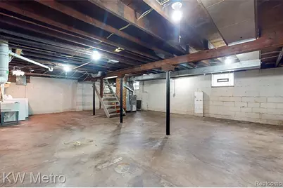 865 W Marshall Street, Ferndale, MI 48220 - Photo 17