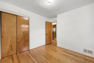 1597 Greenview Dr, Ann Arbor, MI 48103 - Photo 13