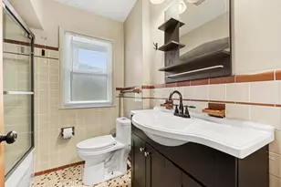 1597 Greenview Dr, Ann Arbor, MI 48103 - Photo 19