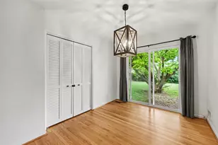 1597 Greenview Dr, Ann Arbor, MI 48103 - Photo 11