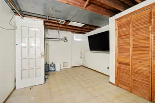 22515 Gregory St, Dearborn, MI 48124 - Photo 15