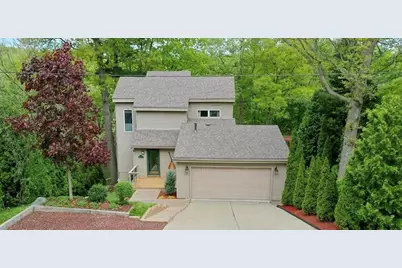 576 Fernhurst Court, Lake Orion, MI 48362 - Photo 1