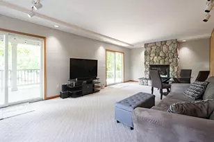 576 Fernhurst Ct, Lake Orion, MI 48362 - Photo 27