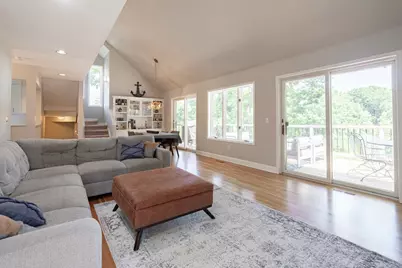576 Fernhurst Court, Lake Orion, MI 48362 - Photo 9