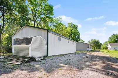 5685 11 Mile Road NE #A, Rockford, MI 49341 - Photo 39