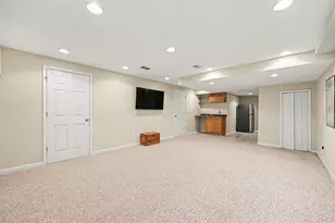 5496 Trillium Crossing Ct, Ann Arbor, MI 48103 - Photo 17