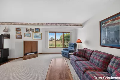 1682 W Harbour Towne Circle, Muskegon, MI 49441 - Photo 47