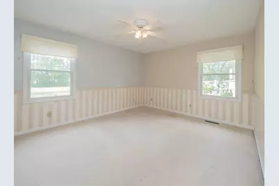 9372 W Arrowhead Drive W, Scotts, MI 49088 - Photo 9