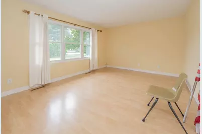 9372 W Arrowhead Drive W, Scotts, MI 49088 - Photo 3