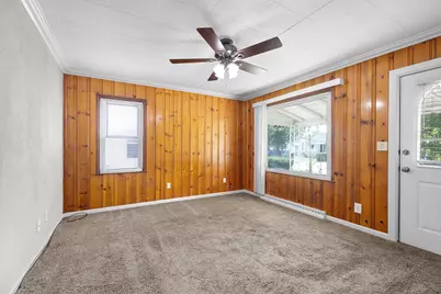 28674 Krauter Street, Garden City, MI 48135 - Photo 5