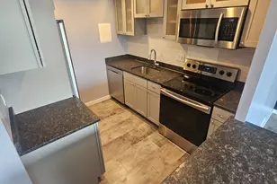 1300 E Lafayette St, Detroit, MI 48207 - Photo 7