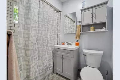 612 E Melendy Street, Ludington, MI 49431 - Photo 13