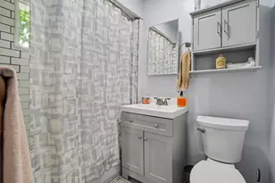 612 E Melendy St, Ludington, MI 49431 - Photo 13