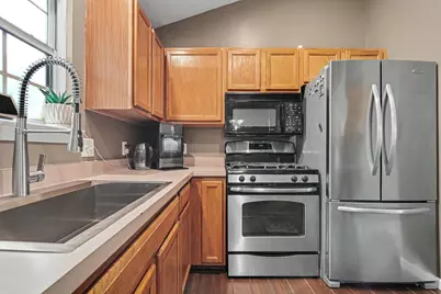 393 Princeton Drive, South Lyon, MI 48178 - Photo 9
