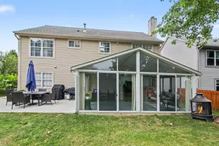 393 Princeton Dr, South Lyon, MI 48178 - Photo 23