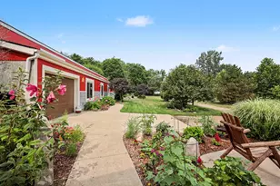 378 124th Ave, Shelbyville, MI 49344 - Photo 9