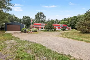 378 124th Ave, Shelbyville, MI 49344 - Photo 5