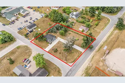 1085 Maple Street, Baldwin, MI 49304 - Photo 3