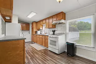 2448 S Greenville Rd, Greenville, MI 48838 - Photo 9
