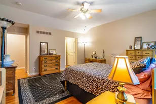 44215 Riverview Ridge Dr, Clinton Twp, MI 48038 - Photo 25