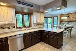 2547 Moerland Dr NW, Grand Rapids, MI 49504 - Photo 13