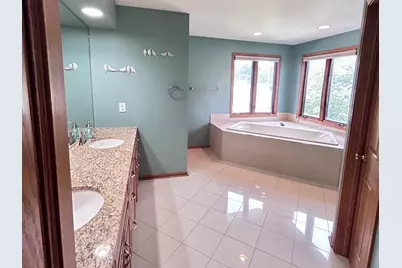 2547 Moerland Drive NW, Grand Rapids, MI 49504 - Photo 27
