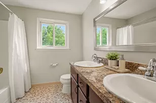 227 Sheffield Dr, Saline, MI 48176 - Photo 21