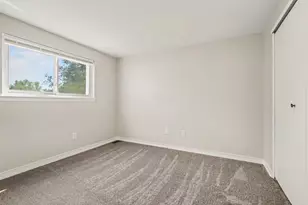 227 Sheffield Dr, Saline, MI 48176 - Photo 17