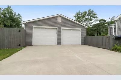 47385 Dequindre Road, Rochester Hills, MI 48307 - Photo 25