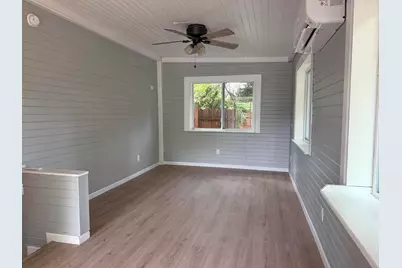 315 Kingsley Avenue, Saint Joseph, MI 49085 - Photo 11