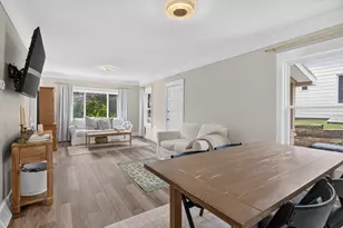 438 W Monroe St, Jackson, MI 49202 - Photo 5