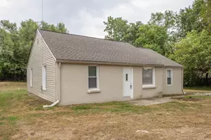 5909 Utah Ave, Portage, MI 49024 - Photo 3
