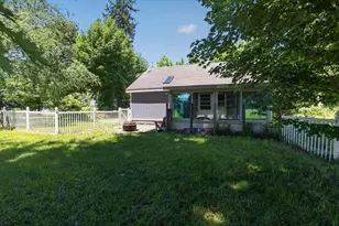 65181 Co Rd 342, Hartford, MI 49057 - Photo 33
