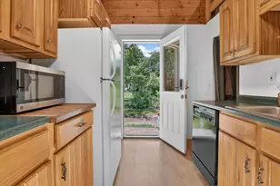 65181 Co Rd 342, Hartford, MI 49057 - Photo 7