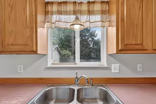 11209 Jackson St, Taylor, MI 48180 - Photo 17