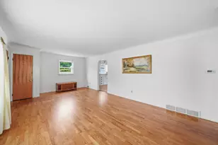 3109 Queen St, Spring Arbor, MI 49283 - Photo 5